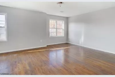 521-523 Walnut St #2, Elizabeth, NJ 07201 - Photo 5