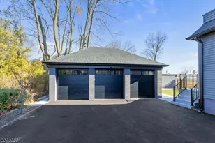 10 Marilyn Pl, Clifton, NJ 07011 - Photo 47