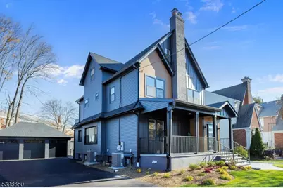 10 Marilyn Pl, Clifton, NJ 07011 - Photo 3