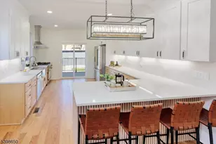 10 Marilyn Pl, Clifton, NJ 07011 - Photo 17