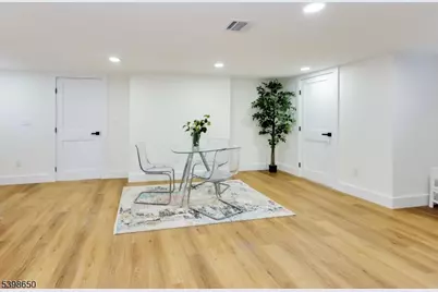 10 Marilyn Pl, Clifton, NJ 07011 - Photo 39