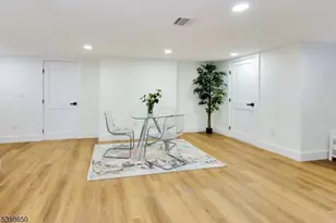 10 Marilyn Pl, Clifton, NJ 07011 - Photo 39