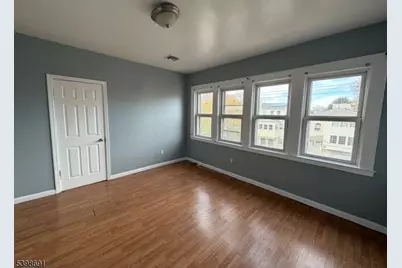 178 Osborne Ter #3, Newark, NJ 07112 - Photo 3