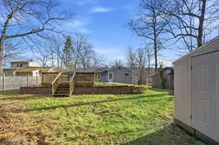 33 Setting Sun Trail, West Milford, NJ 07480 - Photo 29