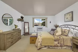 641 Cricket Ln, Woodbridge Township, NJ 07095 - Photo 9