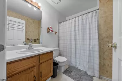 61 Bayberry Dr, Franklin Township, NJ 08873 - Photo 15