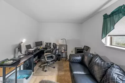 61 Bayberry Dr, Franklin Township, NJ 08873 - Photo 17