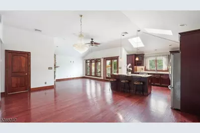 249-251 Sanford Ave, Lyndhurst Township, NJ 07071 - Photo 5