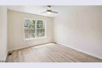 33 Kennedy Ct, Montgomery Township, NJ 08540 - Photo 15