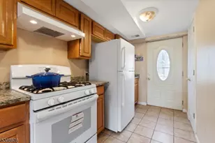 65 Willow Ave, Woodbridge Township, NJ 08830 - Photo 19