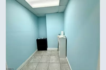 312 Washington Ave, Belleville, NJ 07109 - Photo 7