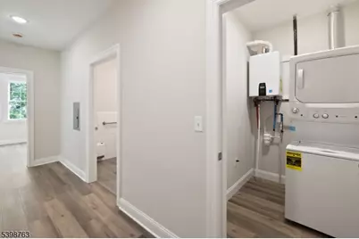 60 Woodside Pl #4C, Newark, NJ 07104 - Photo 13