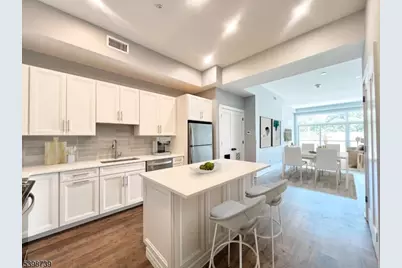 378 Millburn Ave #301, Millburn, NJ 07041 - Photo 3