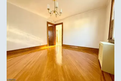 19 Harding St #2, Maplewood, NJ 07040 - Photo 5