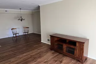 198 Drake Ln, Roxbury Township, NJ 07852 - Photo 9