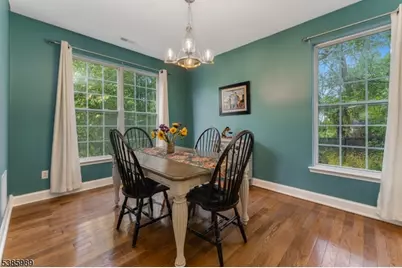 284 Rainbow Way, Lopatcong Township, NJ 08865 - Photo 5