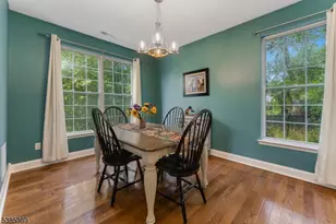 284 Rainbow Way, Lopatcong Township, NJ 08865 - Photo 5