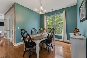 284 Rainbow Way, Lopatcong Township, NJ 08865 - Photo 7