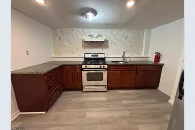 540 Marshall St, Elizabeth, NJ 07206 - Photo 3