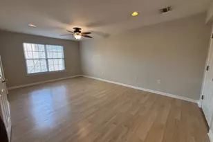 189 Sunshine Dr, Piscataway Township, NJ 08854 - Photo 11