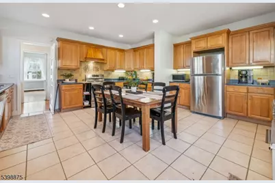 258 Ridgewood Ave, Glen Ridge, NJ 07028 - Photo 15