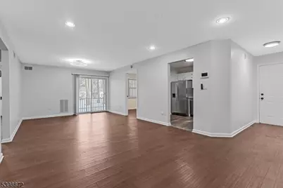 56 Maple Ln, Mount Arlington, NJ 07856 - Photo 5