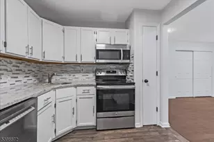 56 Maple Ln, Mount Arlington, NJ 07856 - Photo 11