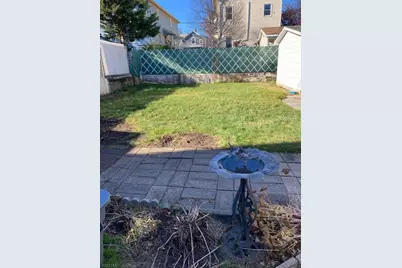 9 Enoch St, East Rutherford, NJ 07073 - Photo 13