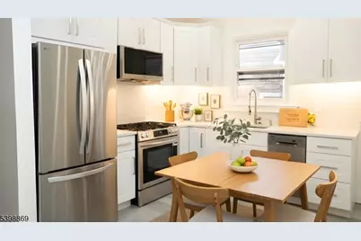 65 Poe Ave, Newark, NJ 07106 - Photo 7