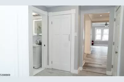 65 Poe Ave, Newark, NJ 07106 - Photo 19