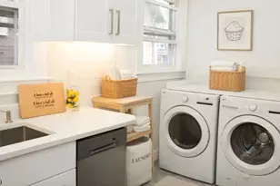 65 Poe Ave, Newark, NJ 07106 - Photo 9