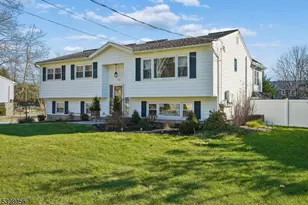 508 Hamilton Dr, Hackettstown, NJ 07840 - Photo 1