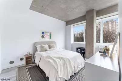 10 Commerce Ct #3C, Newark, NJ 07102 - Photo 11