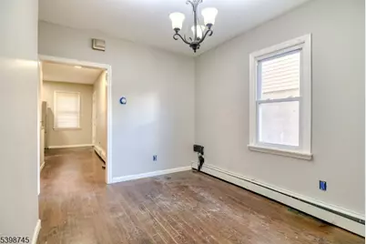 412 S 7th St, Newark, NJ 07103 - Photo 11
