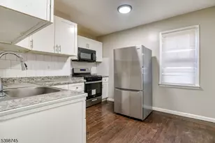 412 S 7th St, Newark, NJ 07103 - Photo 5