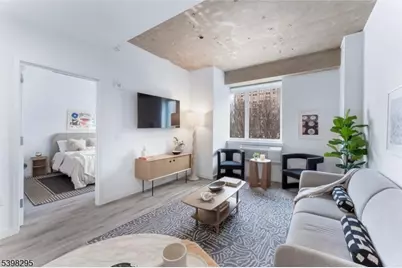 10 Commerce Ct #2A, Newark, NJ 07102 - Photo 5