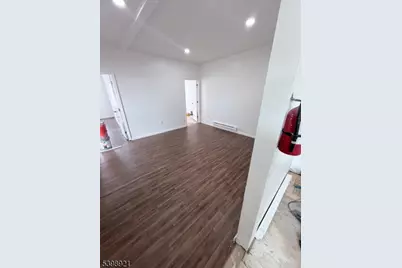 1165 E State St #7, Trenton, NJ 08609 - Photo 3