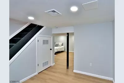 39 Grant Place, Irvington, NJ 07111 - Photo 21