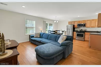 19 Gregg Ct, Newton, NJ 07860 - Photo 5