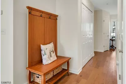 19 Gregg Ct, Newton, NJ 07860 - Photo 9