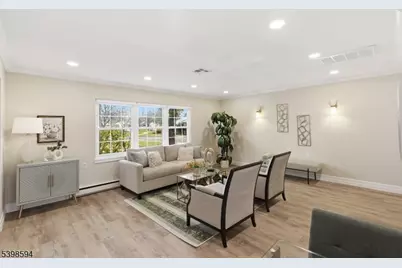 1015A Aberdeen Dr #A, Lakewood Twp., NJ 08701 - Photo 5