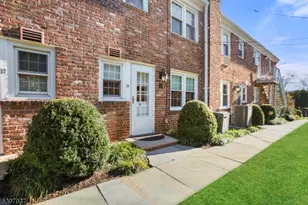 68-86 New England Ave Unit, Summit, NJ 07901 - Photo 13