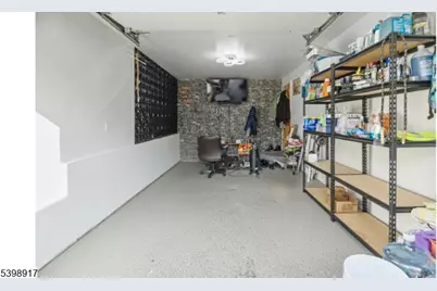 331-333 E 29th St #2, Paterson, NJ 07514 - Photo 25