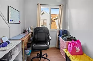 331-333 E 29th St, Paterson, NJ 07514 - Photo 21