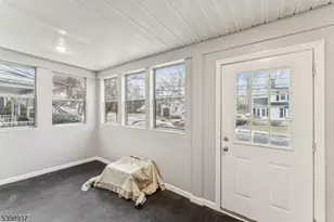 79 Henry St, Summit, NJ 07901 - Photo 5