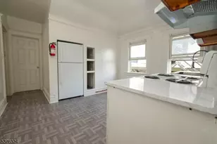 26-28 Treacy Ave 3rd Floor, Newark, NJ 07108 - Photo 3