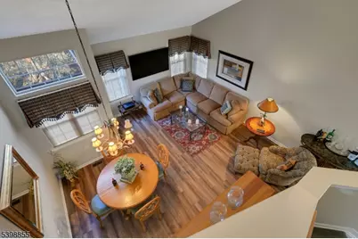 10 Rushmore Ln, Allamuchy Township, NJ 07840 - Photo 11