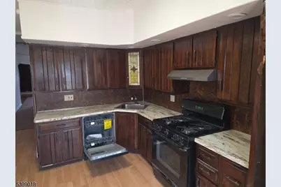 136 W 31st St, Bayonne, NJ 07002 - Photo 11