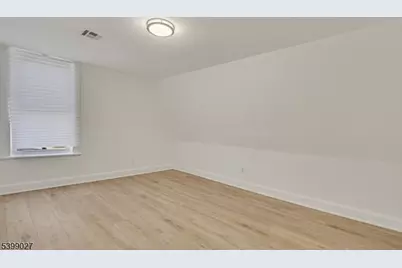 110 N 17th St, East Orange, NJ 07017 - Photo 25