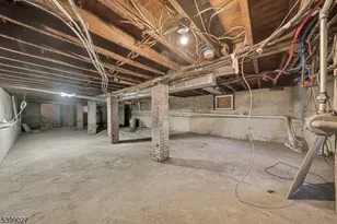 110 N 17th St, East Orange, NJ 07017 - Photo 27